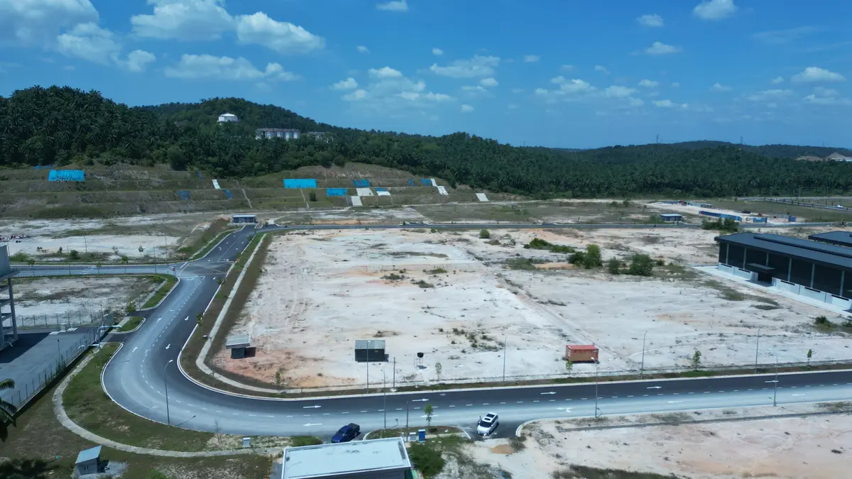 1 Acre- Medium Industrial Land in  Semanja Business Park, Puncak Alam